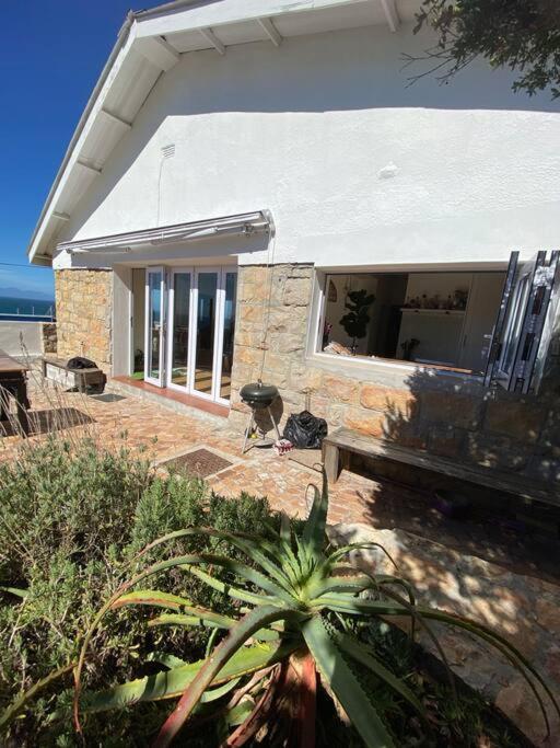 The Whalespotter On The Sea Villa Cape Town Exterior photo